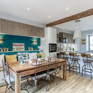  Appartement Duplex De Luxe A Elegance Et Confort 100m2 Climatisees