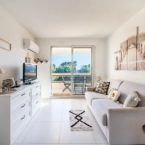  Appartement Edenesterel France