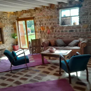  Maison d'hôtes Le Moulin De Chamambard